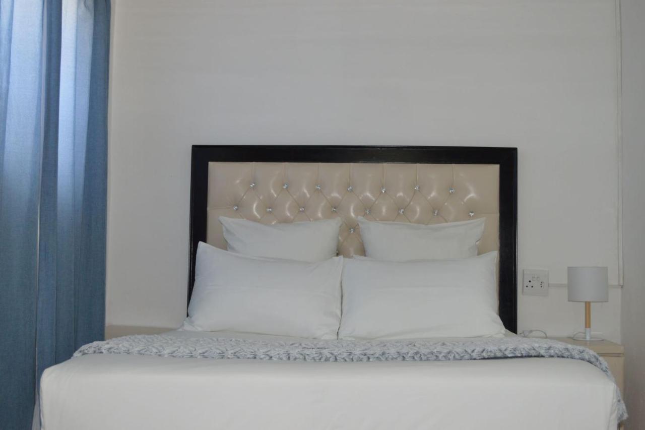 Maluti Backpackers Hotel Phuthaditjhaba Exterior photo