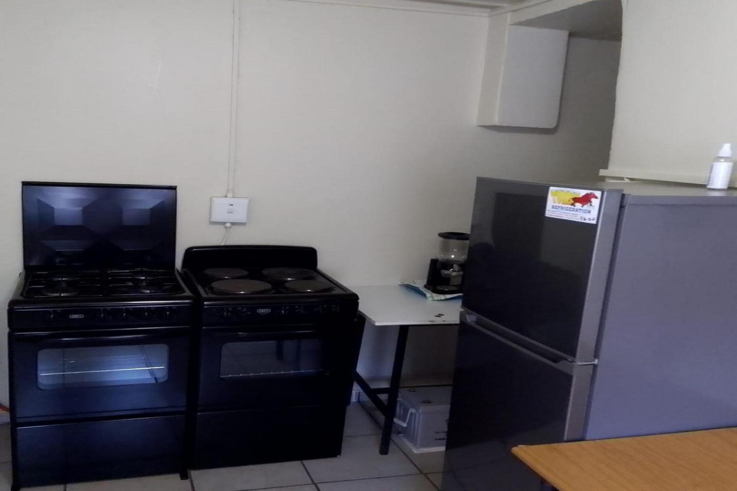 Maluti Backpackers Hotel Phuthaditjhaba Exterior photo