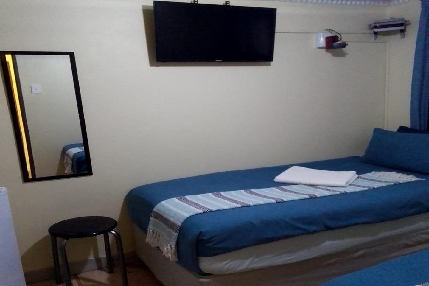 Maluti Backpackers Hotel Phuthaditjhaba Exterior photo
